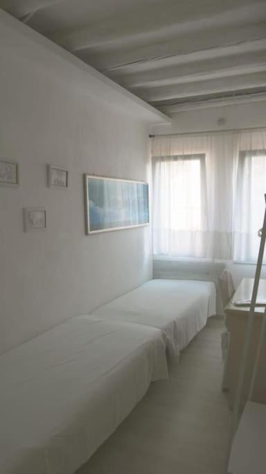 Apartment With Terrace In Chioggia'S Main Square Extérieur photo