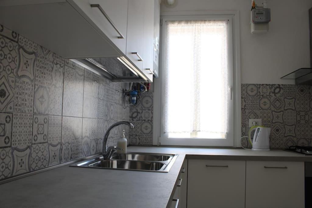 Apartment With Terrace In Chioggia'S Main Square Extérieur photo