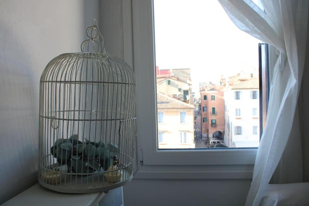 Apartment With Terrace In Chioggia'S Main Square Extérieur photo