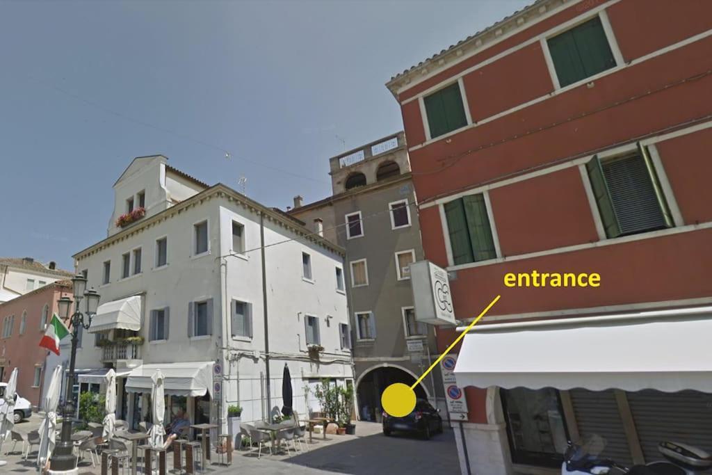 Apartment With Terrace In Chioggia'S Main Square Extérieur photo